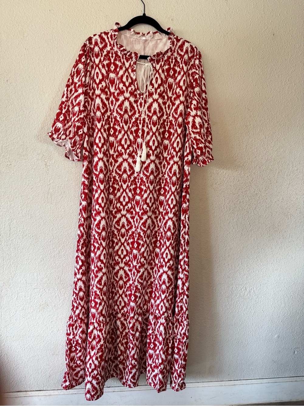 NWOT Bohemian Red Patterned Maxi Dress with V-Neck and Tassel Tie - Picture 2 of 5